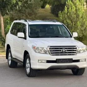 Toyota Land Cruiser 2011
