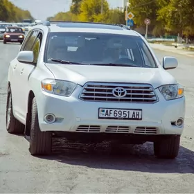 Toyota Highlander 2010