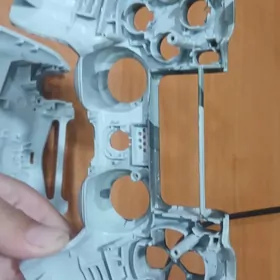 корпус на джойстик PS4