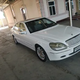 Mercedes-Benz S-Class 2002