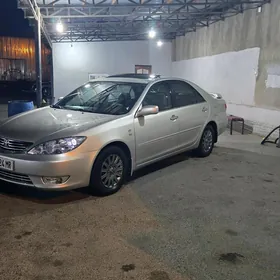 Toyota Camry 2005