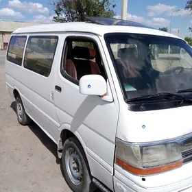 Toyota Hiace 1992