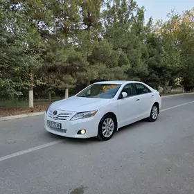Toyota Camry 2010