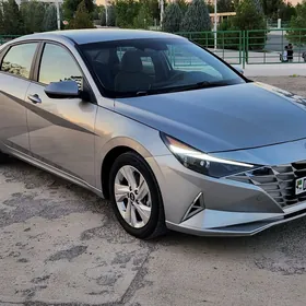Hyundai Elantra 2021