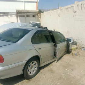 BMW 528 2002
