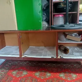3 gözli servandyň etegi