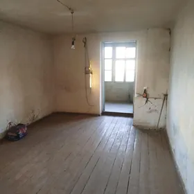 Продаю квартиру около 39 школы