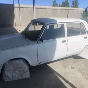Lada 2107 2000