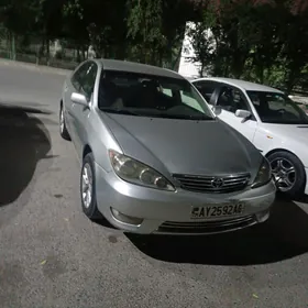 Toyota Camry 2003