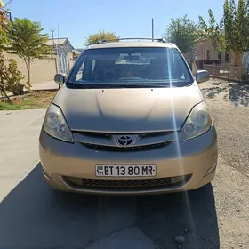 Toyota Sienna 2007