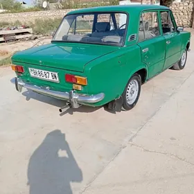Lada 2104 1986