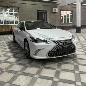 Lexus ES 350 2020