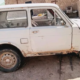 Lada Niva 1986