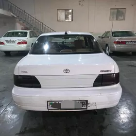 Toyota Camry 1993