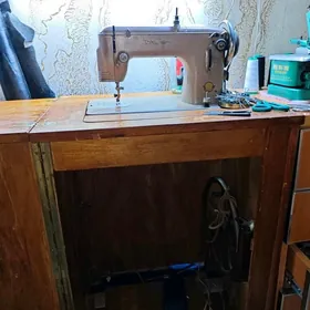 швейная машинка