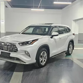 Toyota Highlander 2022