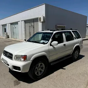 Nissan Pathfinder 2001