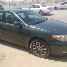 Toyota Camry 2003