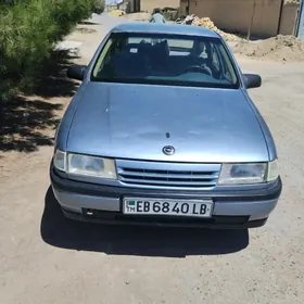 Opel Vectra 1989