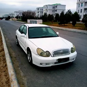 Hyundai Sonata 2002