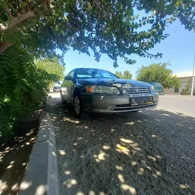 Toyota Camry 2000