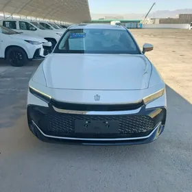 Toyota Crown 2024
