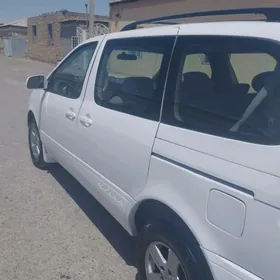 Toyota Sienna 1999