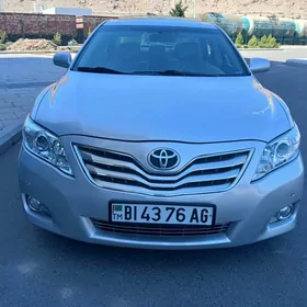 Toyota Camry 2010