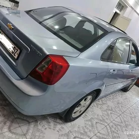 Daewoo Gentra 2014