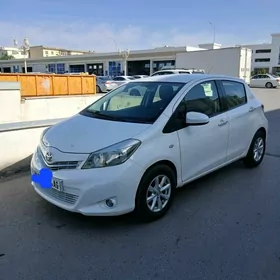 Toyota Yaris 2013