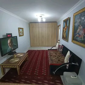 СРОЧНО ЦЕНТР 1 КОМ 1 ЭТАЖ