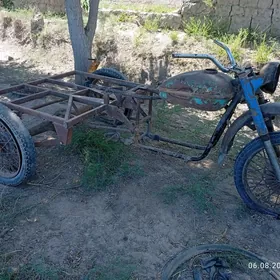 Ural 4320 1990