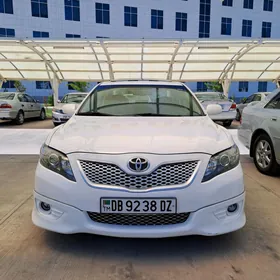 Toyota Camry 2011