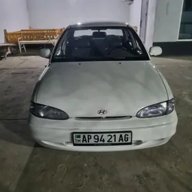 Hyundai Accent 1995