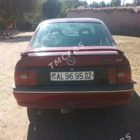 Opel Vectra 1990