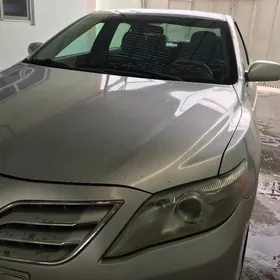 Toyota Camry 2011