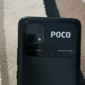 Poco c40