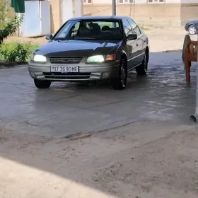 Toyota Camry 1997