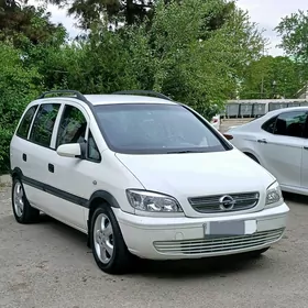 Opel Zafira 2003