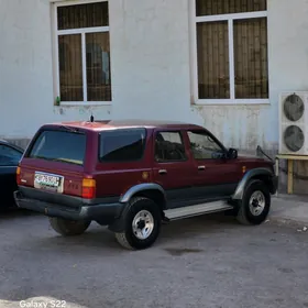 Toyota 4Runner 1993