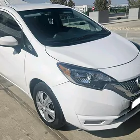 Nissan Versa Note 2019