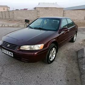 Toyota Camry 1999
