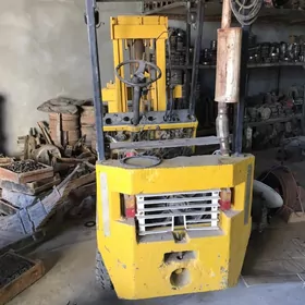 Kara Forklift 1998