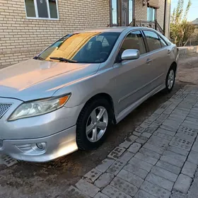 Toyota Camry 2011