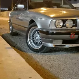 BMW 540 1992