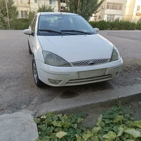 Ford Focus 2000