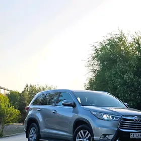 Toyota Highlander 2017