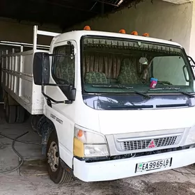 Mitsubishi Canter 2005