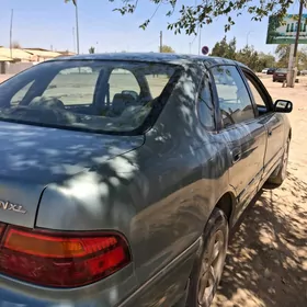 Toyota Avalon 1999