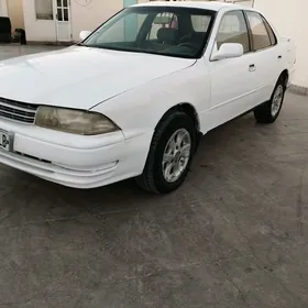 Toyota Camry 1993